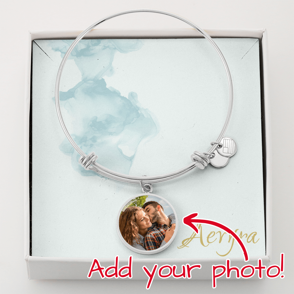 Aevyra Custom Photo Circle Bangle – Personalized Luxury Bracelet with Message Card | Perfect Gift for Her, Mom, Wife, or Girlfriend